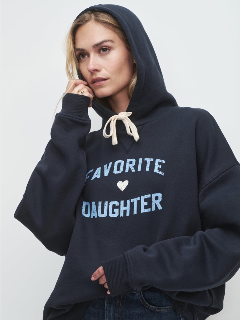 THE FAVORITE DAUGHTER HEART HOODIE size small